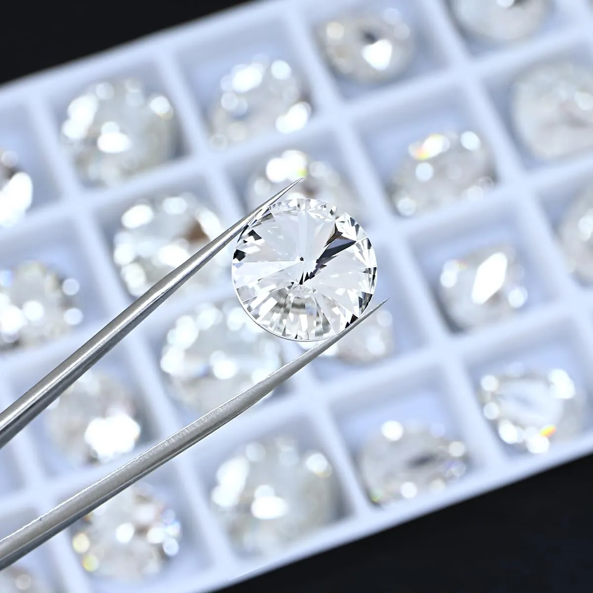 72pcs Mix Shape Crystal Nail Art Rhinestone Gems Point Back Fancy Stone Sew On Rhinestone Loose Crystal Sewing for Clothing Wedding Dress Nail Art Shoes Bags DIY Crafts