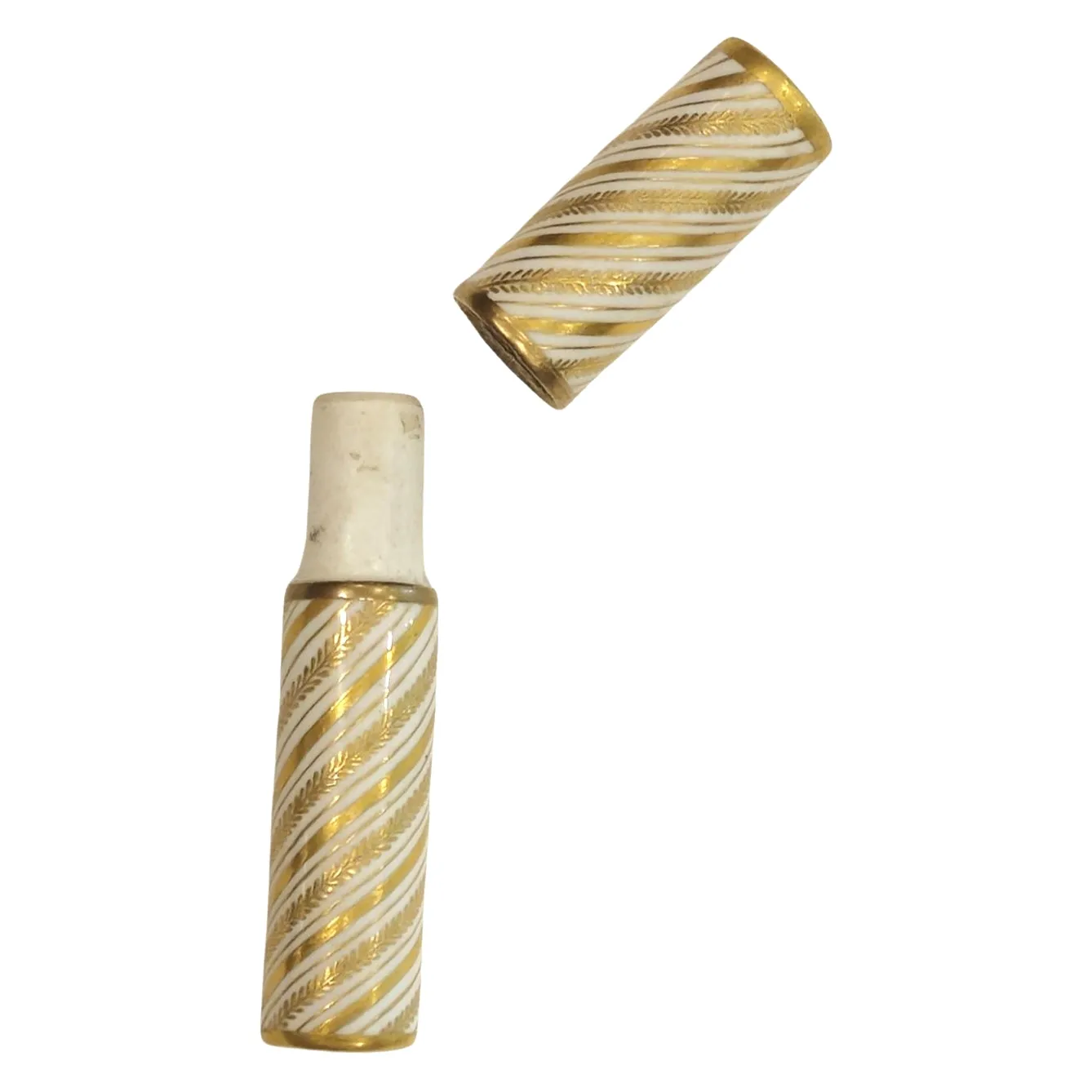Etui with gilt decoration