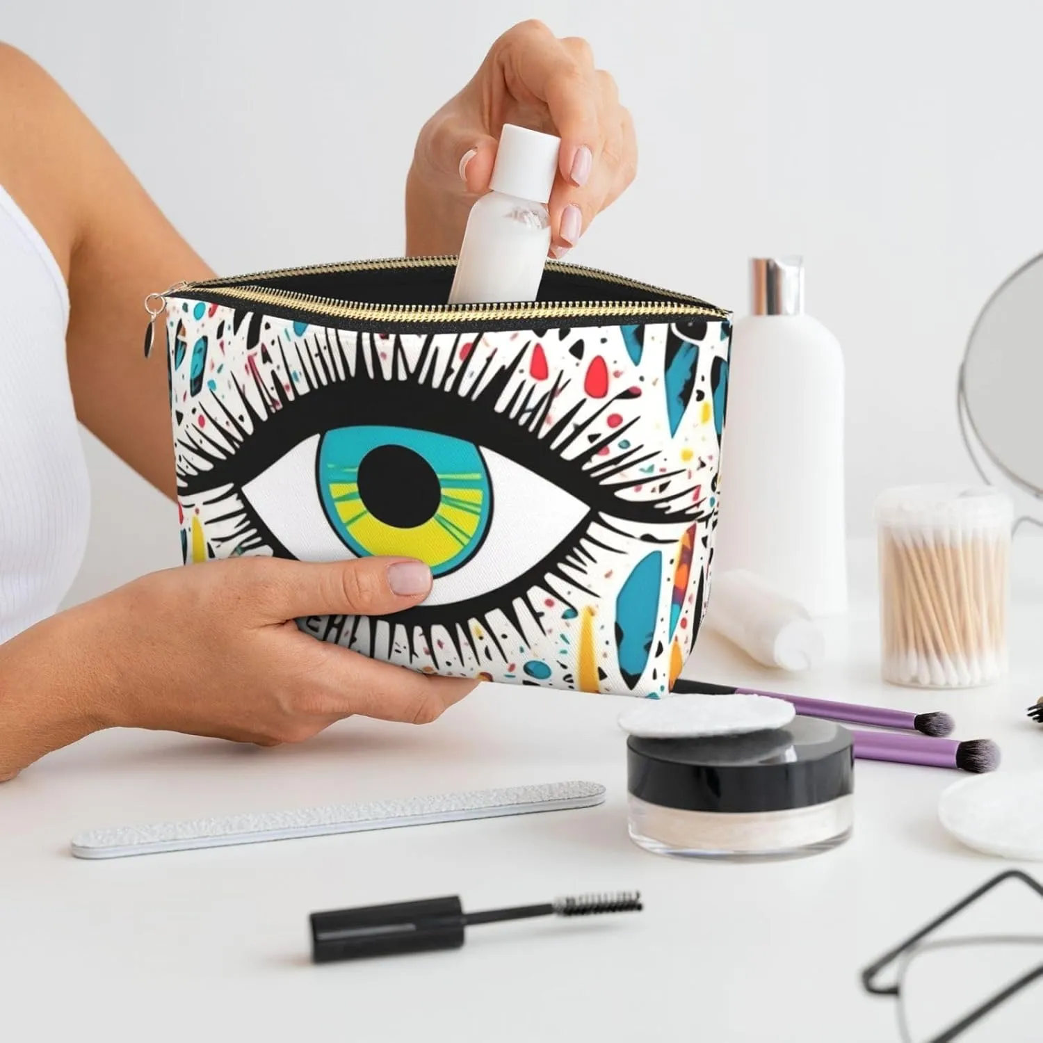 Evil Eyes Cute Print Leather Toiletry Bag - Portable Makeup Pouch For Women With Zipper, Travel Cosmetic Bags 7x2.4x5in