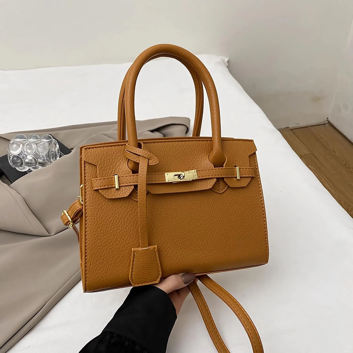 Fashion PU Underarm Purses Women's Commuter Handbags Adjustable Strap Shoulder Bags and Crossbody Bag