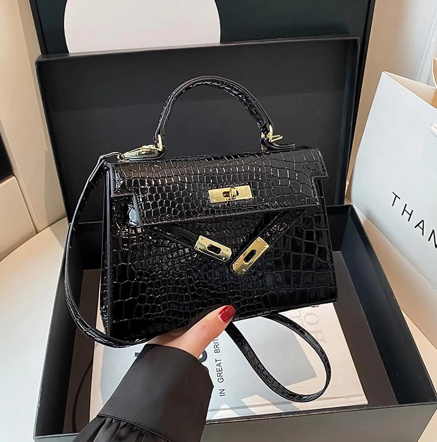 Fashion Snake Pattern Underarm Purses Women Adjustable Strap Shoulder Bags and Crossbody Bag PU Handbags