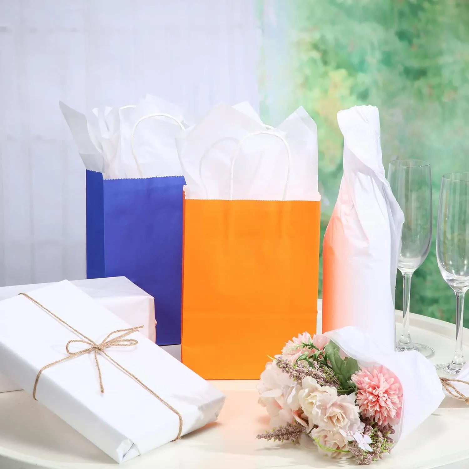 Fuutreo 300 Sheets Tissue Paper Bulk 14 x 20 Inch Kraft Wrapping Tissue Papers for Gift Bags DIY Crafts Baby Shower Weddings Birthday School Party Gifts Decoration(White)