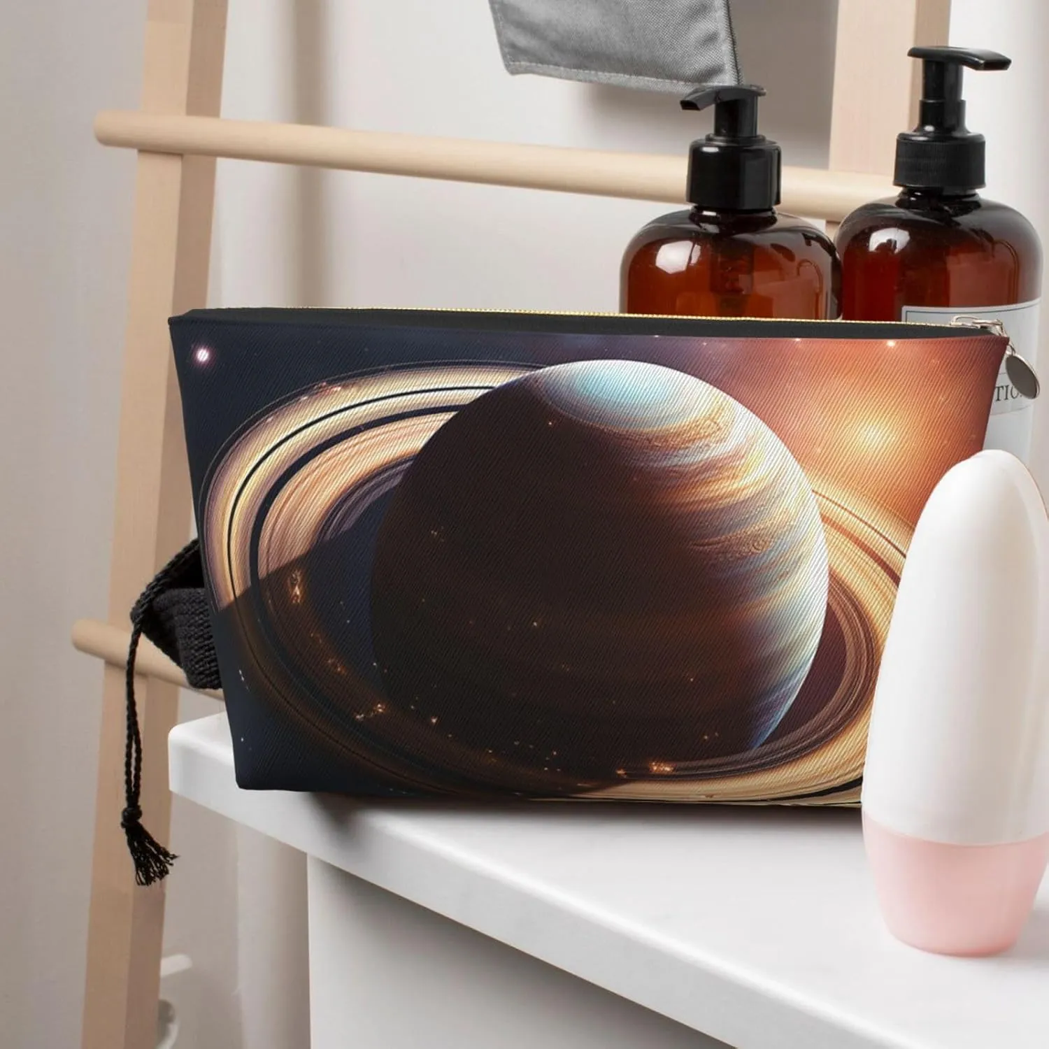 Makeup Bag for Women Saturn Ring Travel Cosmetic Bag Large Capacity Portable Makeup Organizer Bags PU Leather Waterproof Toiletry Bag Cute Aesthetic Zipper Makeup Pouch