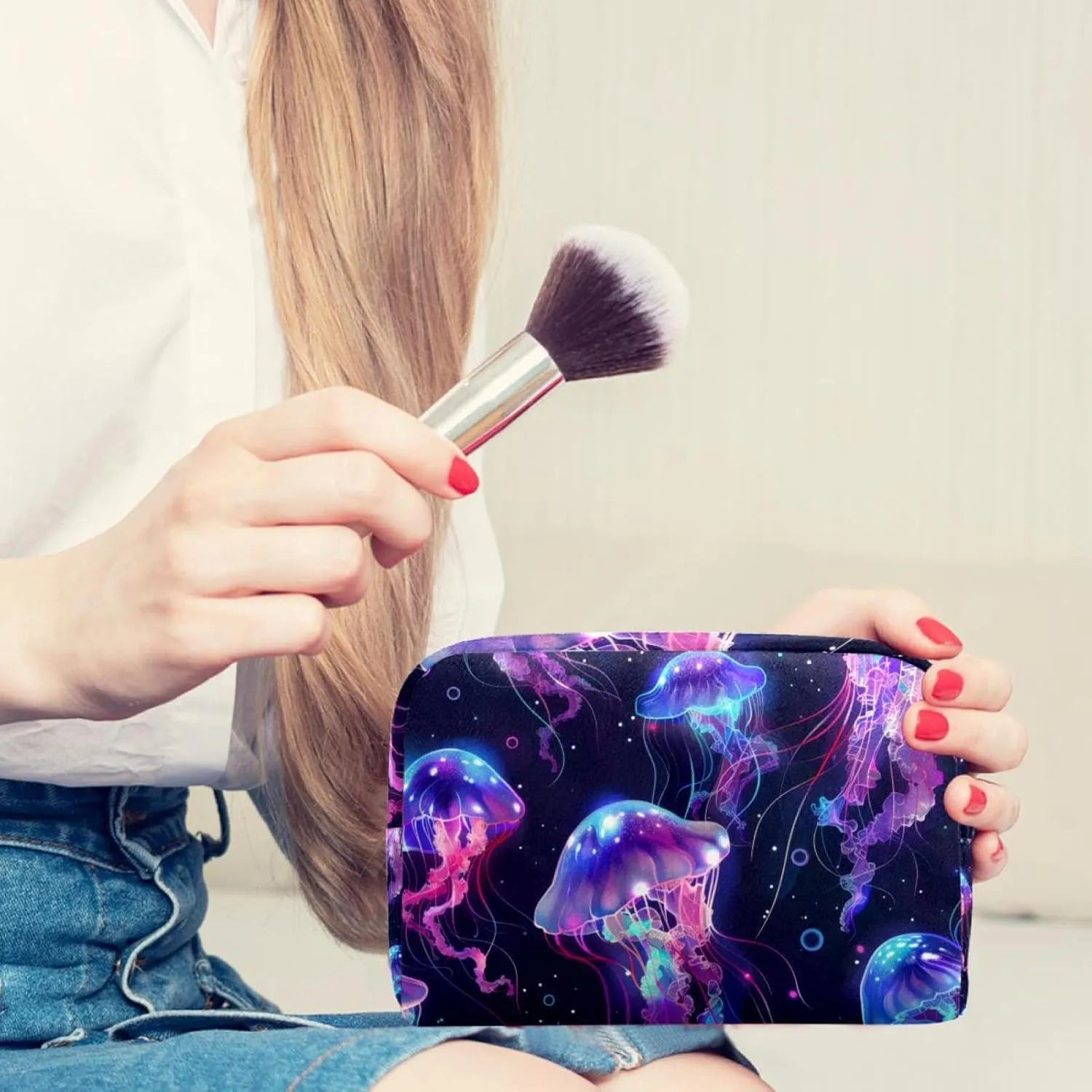 Makeup Organizer Bag, Jellyfish Swimming Undersea Pattern Pencil Case Cosmetic Storage Bag Portable Toiletry Pouch for Women, Men, Traveling, School