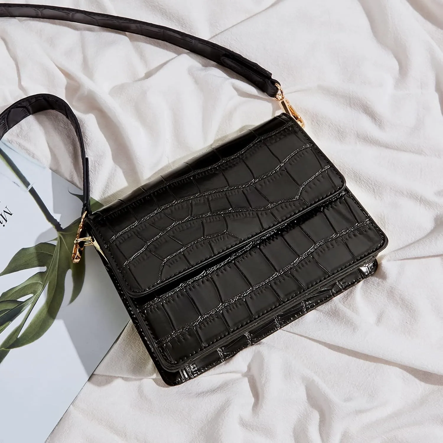 Telena Crossbody Bags for Women Vegan Leather Purses for Women Crossbody Handbag Purse with Adjustable Strap