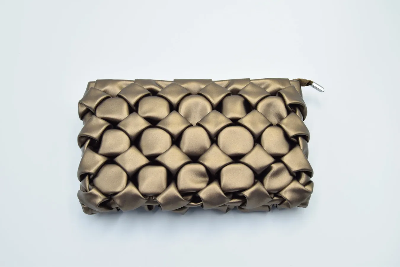 Viny - Women's Pouch Handbag