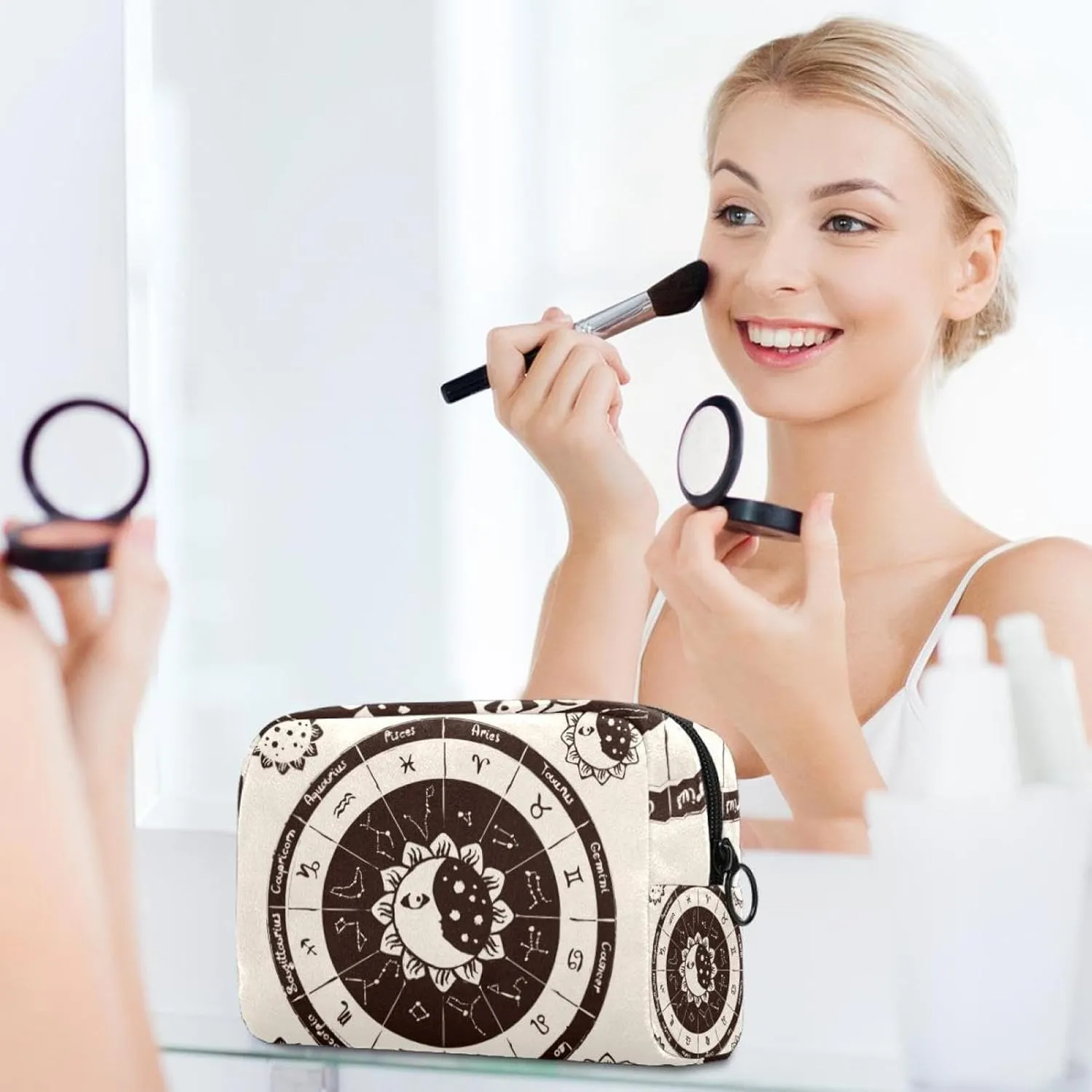 Yin Yang Constellation Sun and Moon Retro Cosmetic Makeup Bags, Small Travel Zipper Pouch Portable Toiletry Bag Makeup Organizer for Women Teen Girls